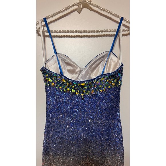 Dave & Johnny Formal Gown NWT long with slit - Picture 13 of 13